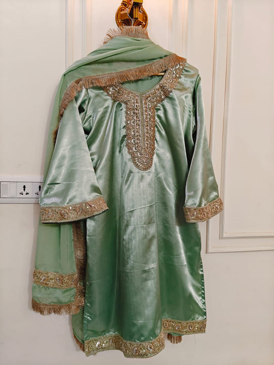 Elegant Trending Farsi Shalwar Outfit – Embroidered Satin Finish | Pakistani Style